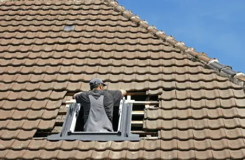 Pose de velux - Arcey